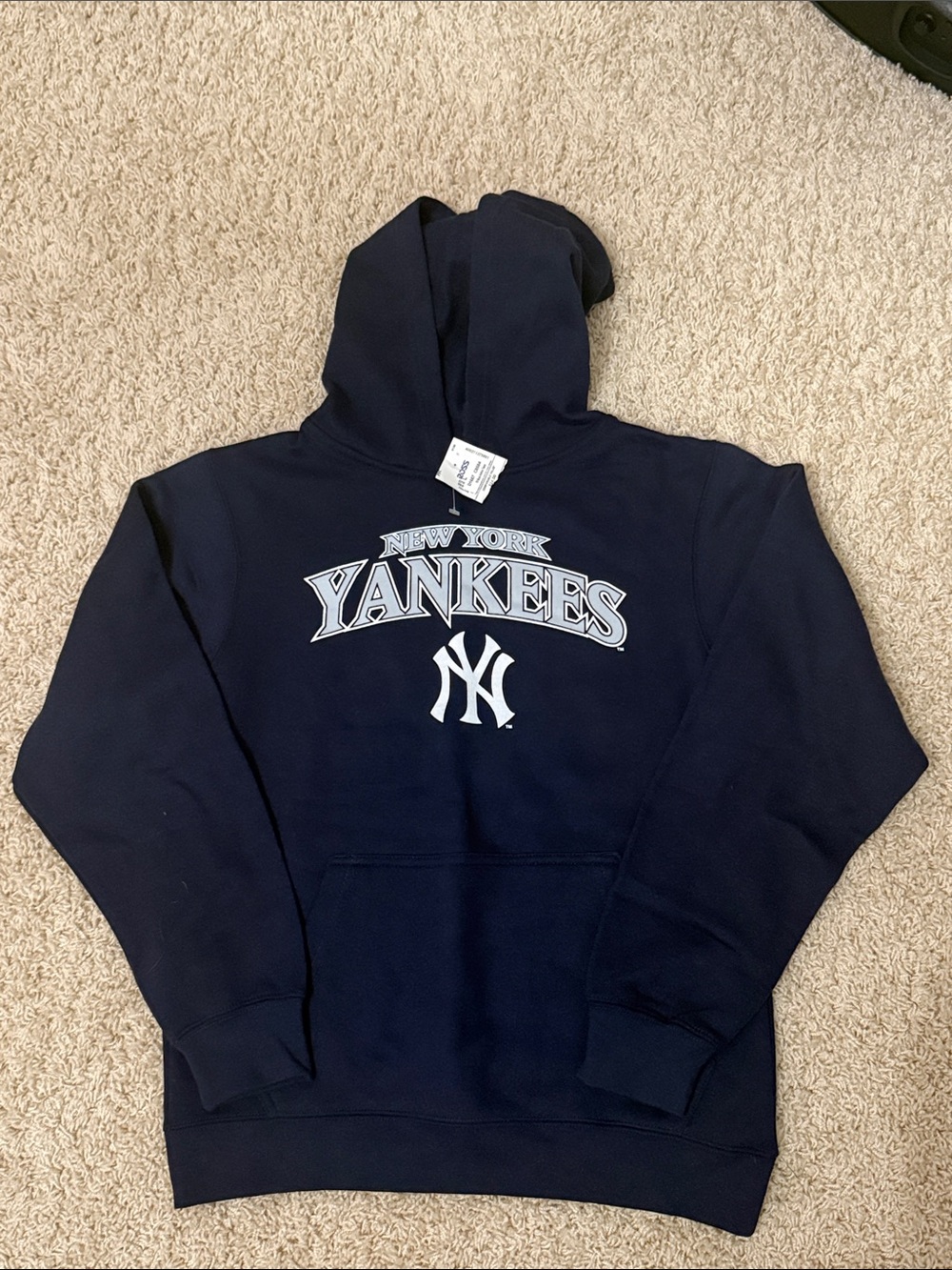 Stitches Navy Blue New York Yankees Pullover Hoodie